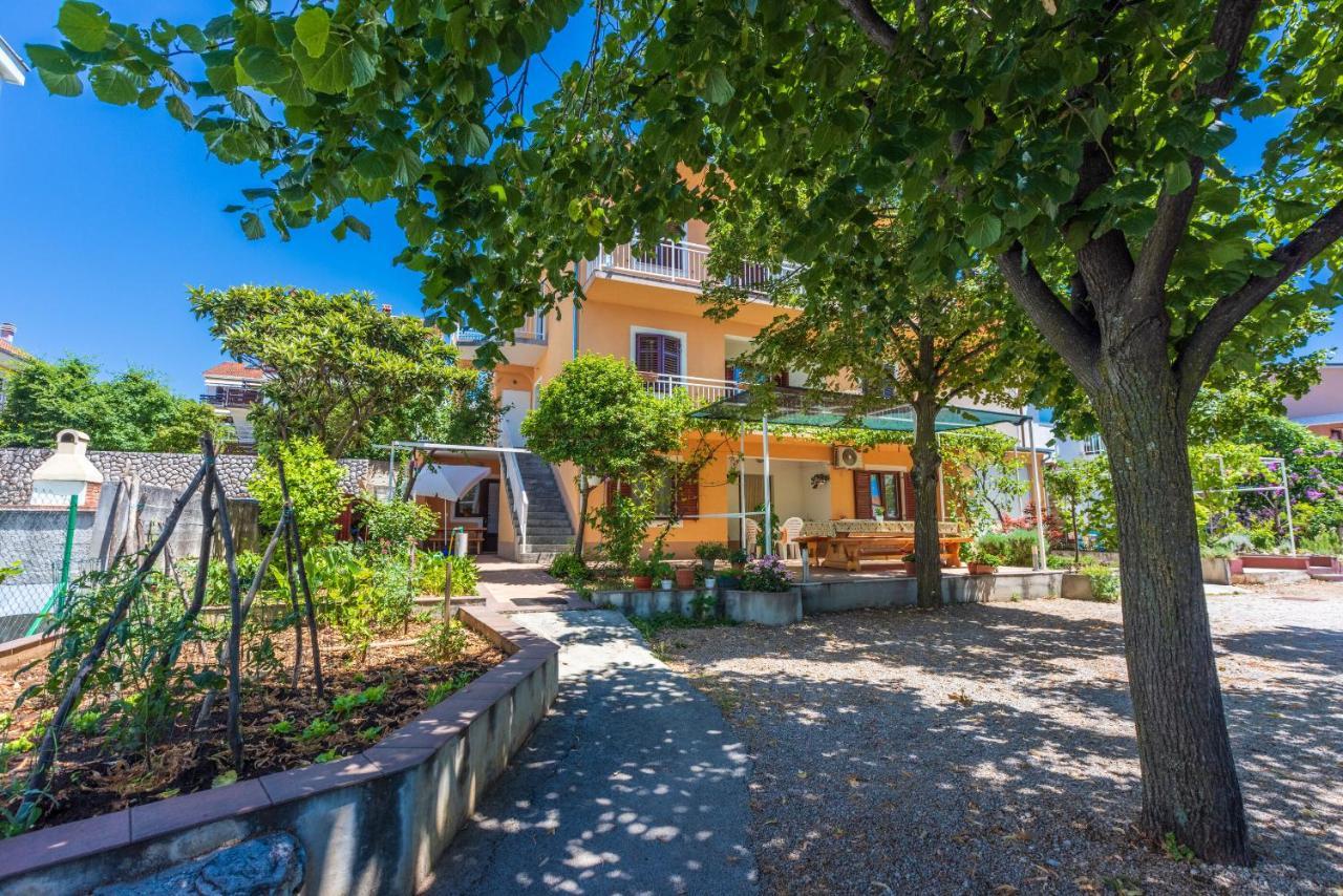 Apartments Lilin Crikvenica Eksteriør billede