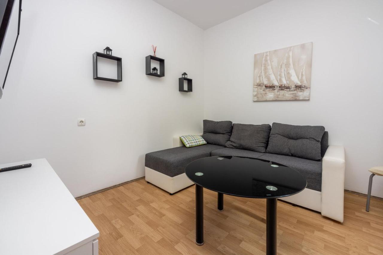 Apartments Lilin Crikvenica Eksteriør billede